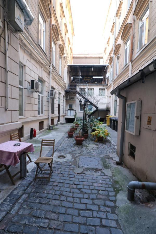 Cozy Old Town Apartment - Free Minibar 부쿠레슈티 외부 사진